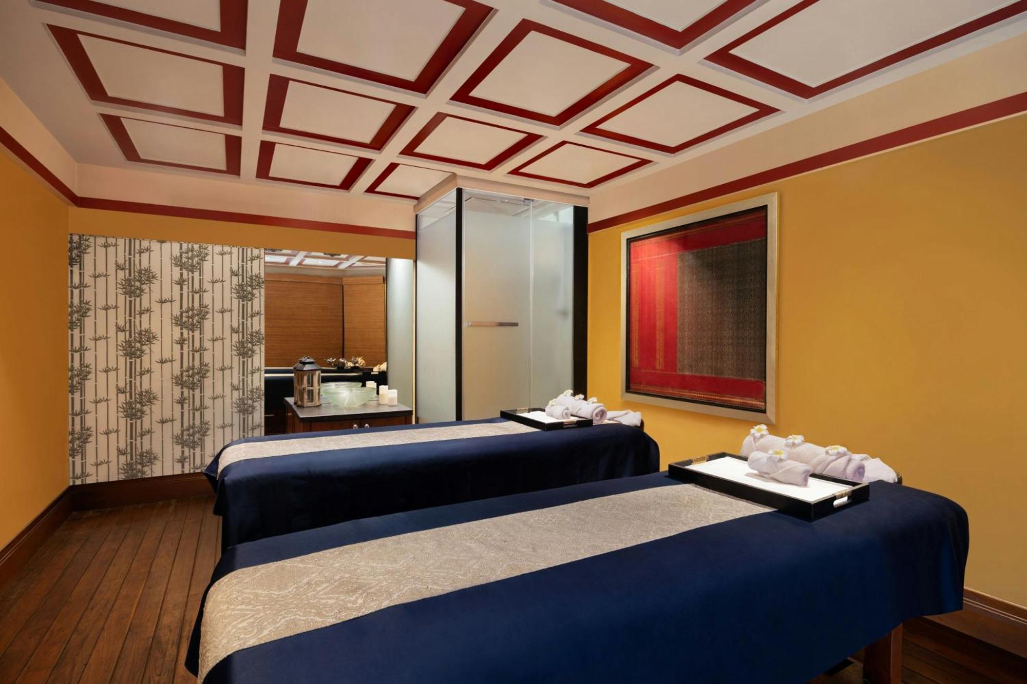 كورت يارد حيدر أباد المظهر الخارجي الصورة A spa treatment room